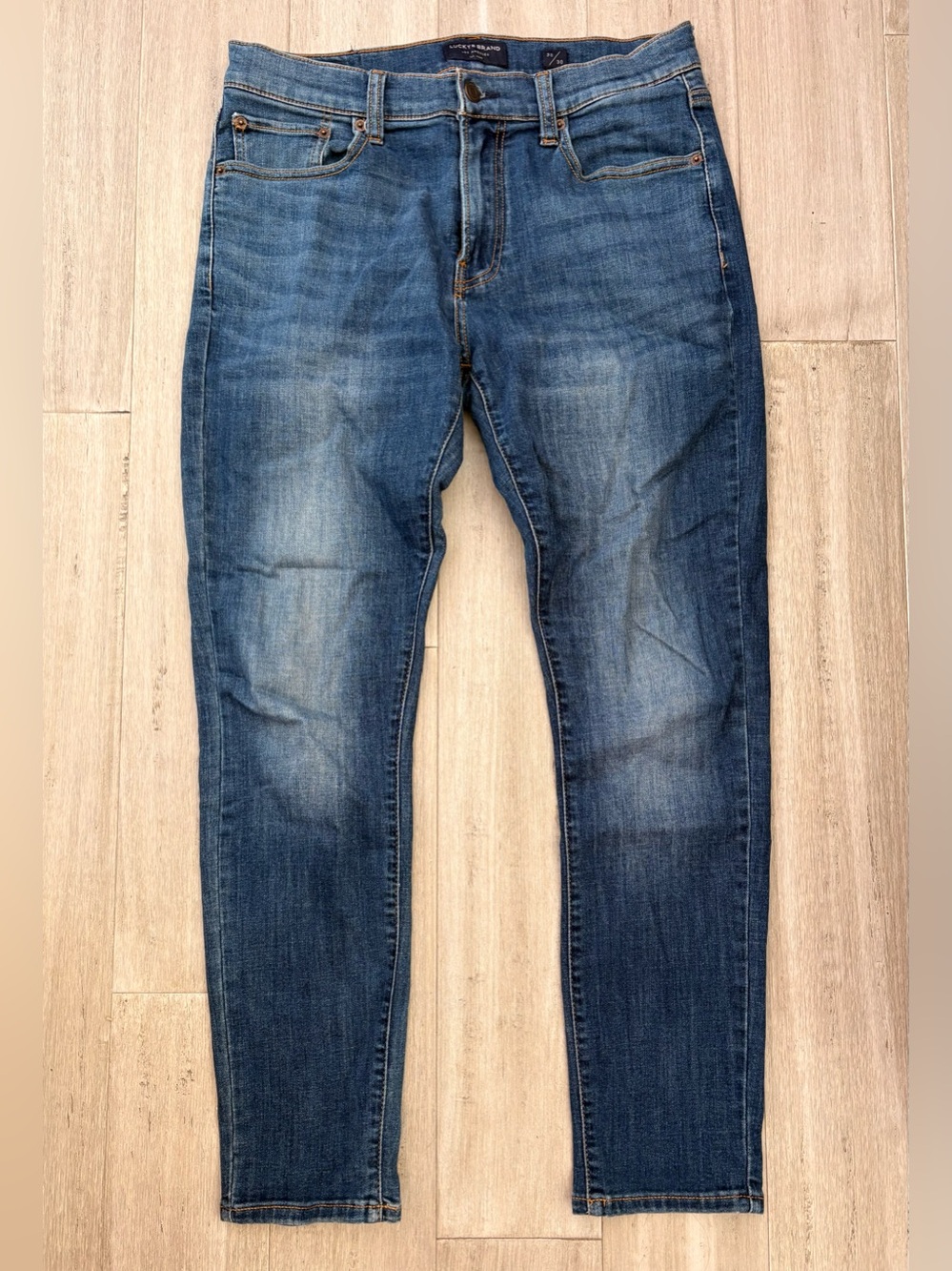 EUC Lucky Brand Jeans 30”